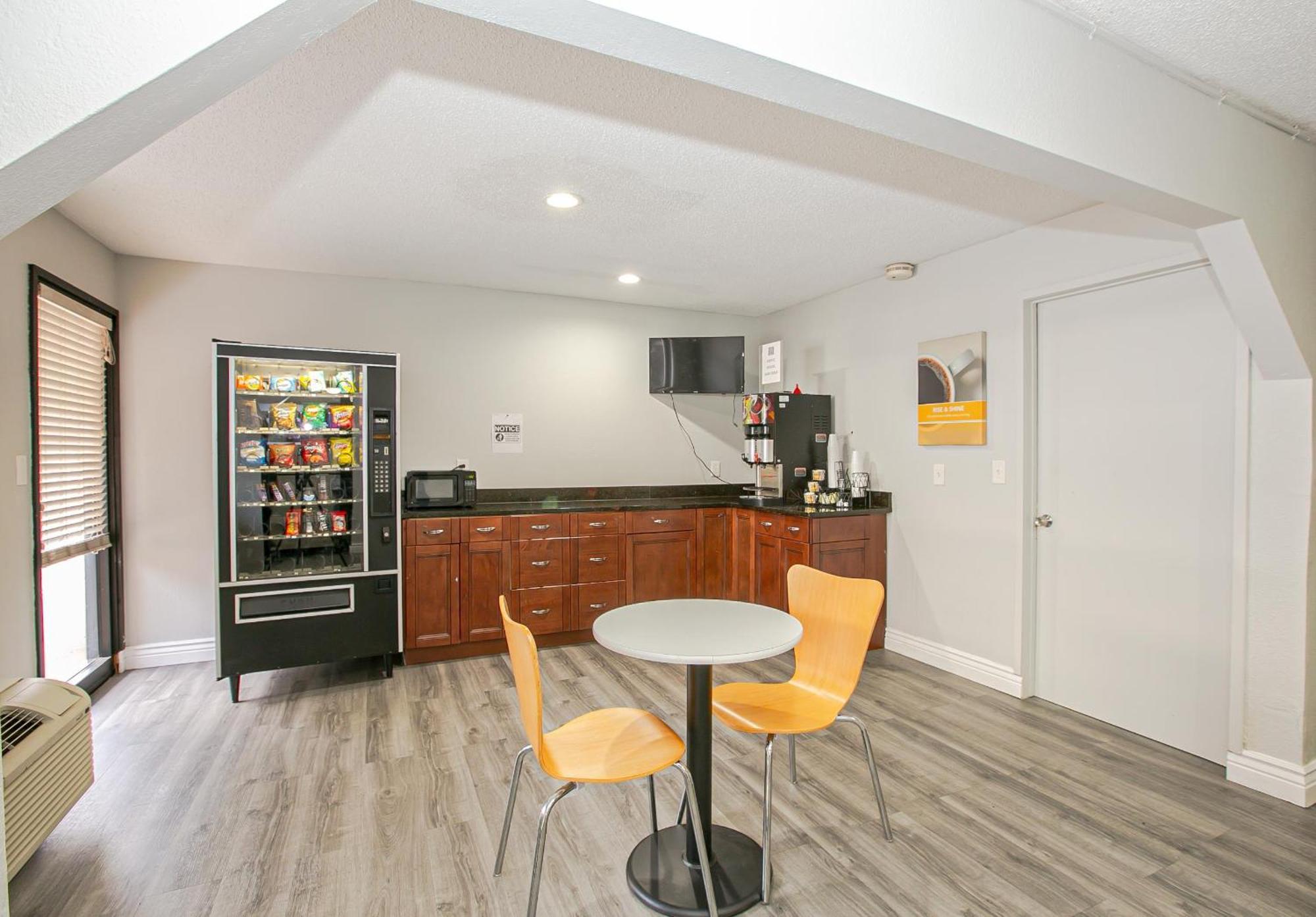 Motel 6-Dayton, Oh - Englewood Extérieur photo