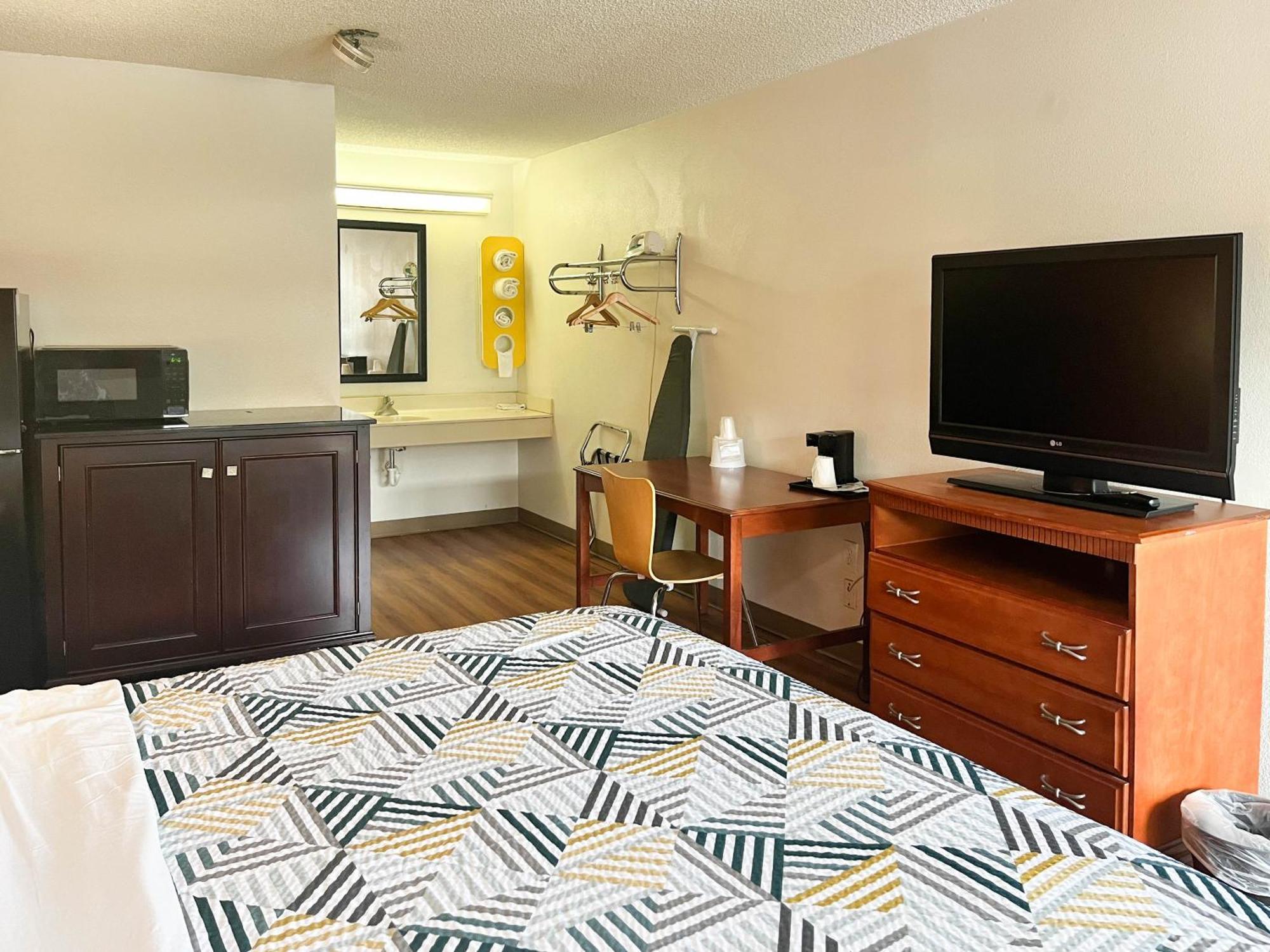 Motel 6-Dayton, Oh - Englewood Extérieur photo